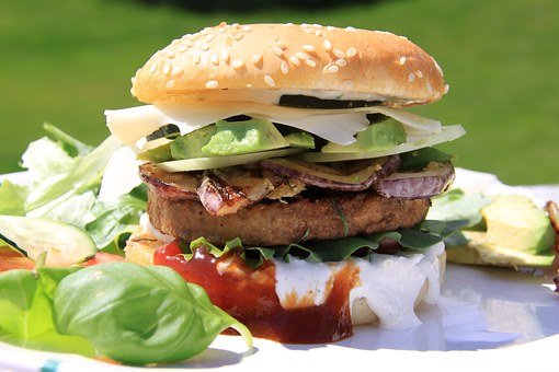 6 destinos para quem ama hambúrguer vegetariano
